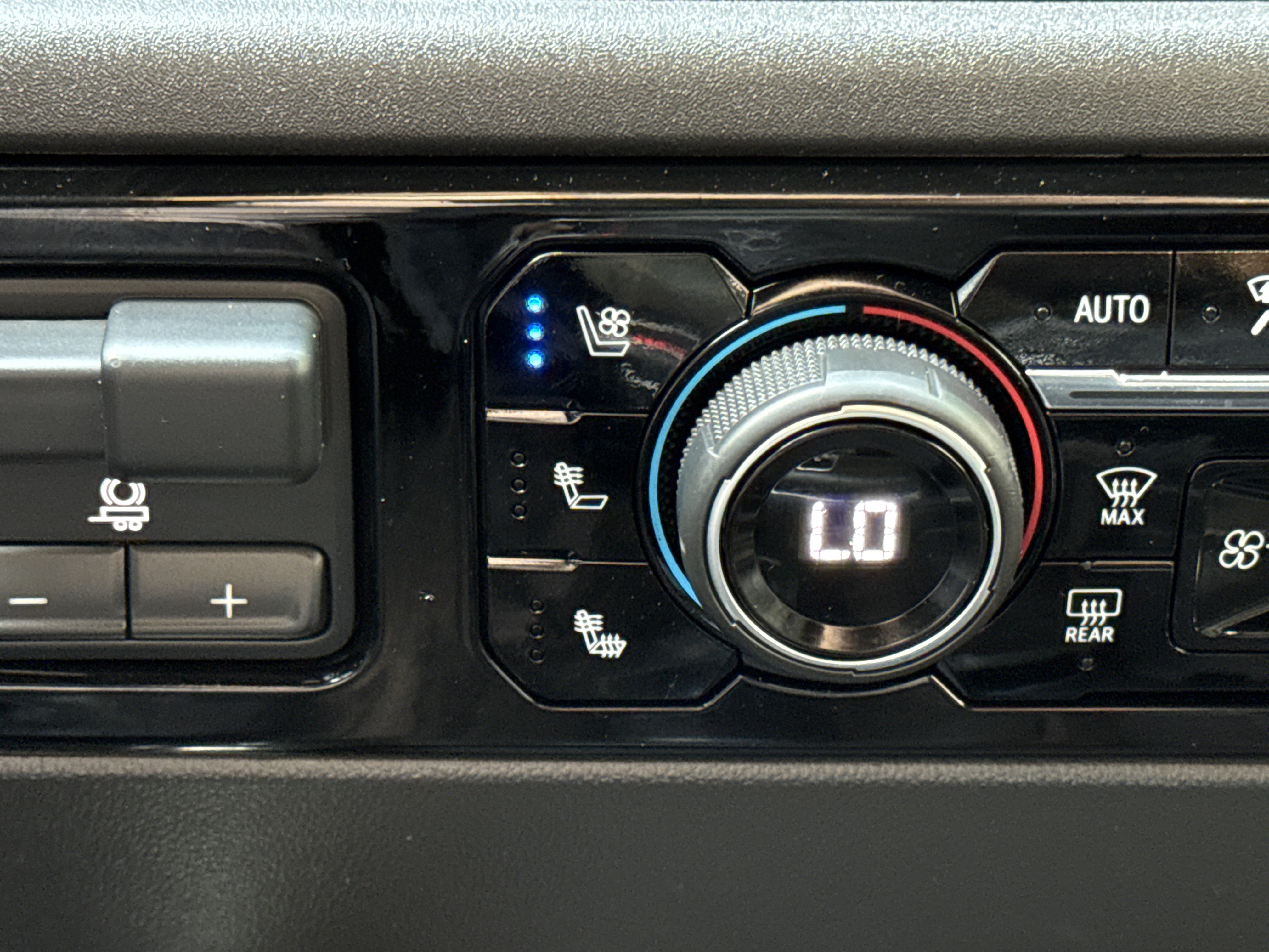 Used 2023 Summit White Chevrolet ZR2 image 17