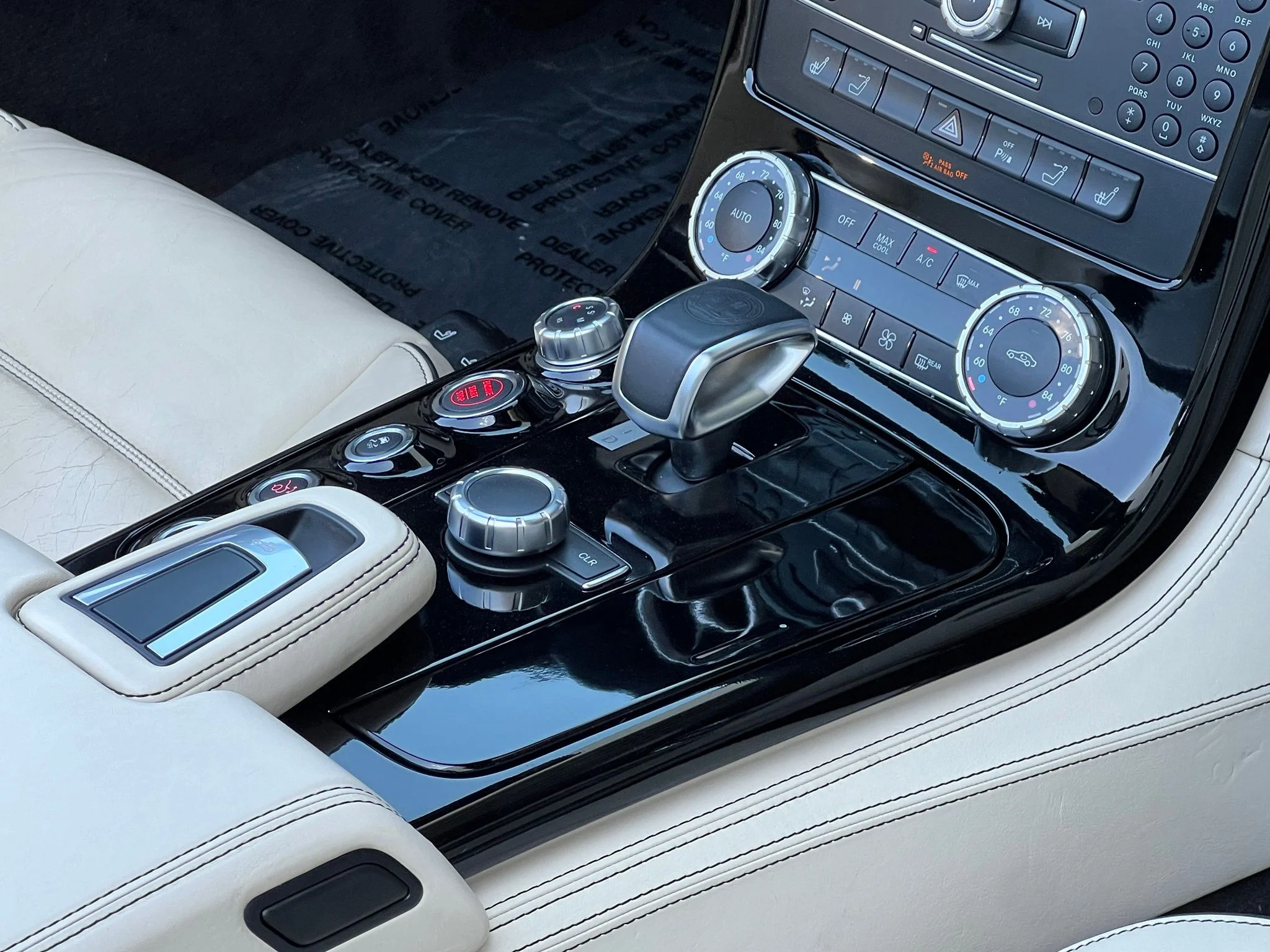 Used 2012 Silver Mercedes-Benz Base image 34