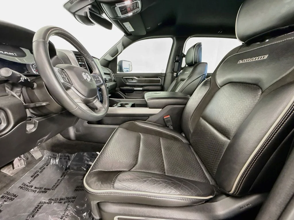 Used 2022 Silver Ram Laramie image 21