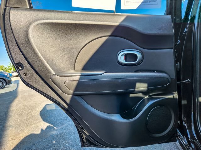 Used 2014 Black Kia Plus image 14