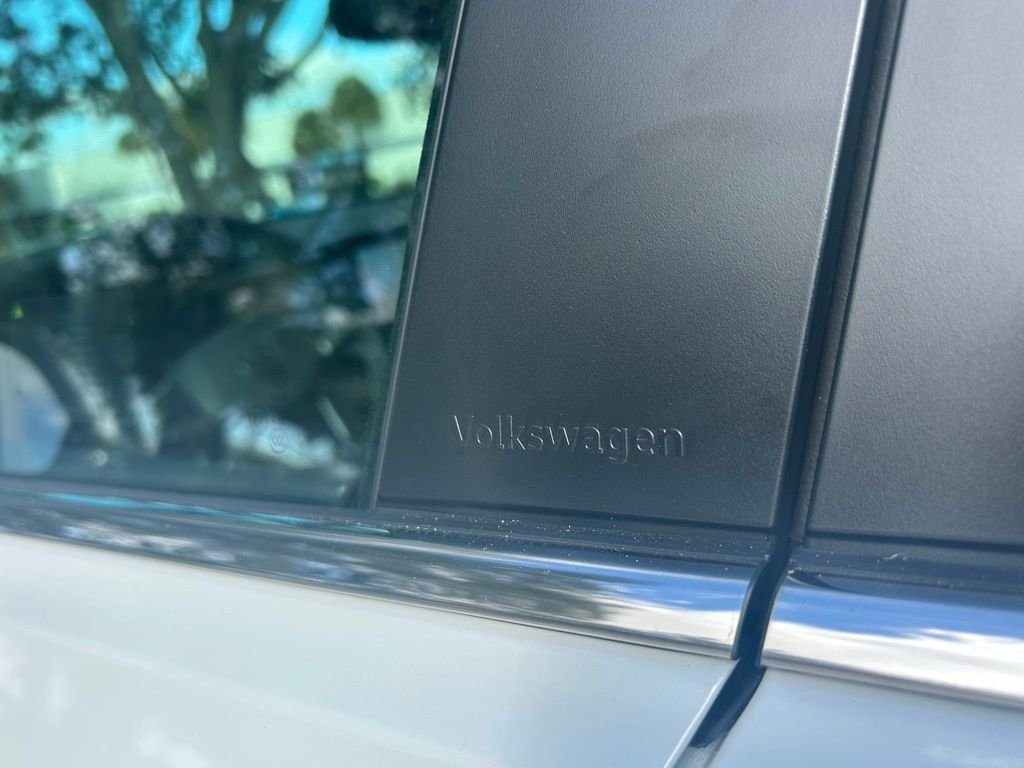 New 2026 Silver Volkswagen SE w/Technology image 26