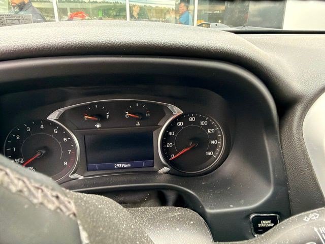 Used 2023 Sterling Metallic GMC SLT image 7