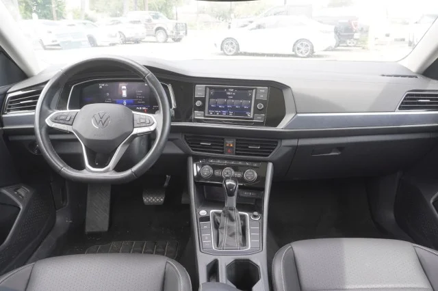 Used 2024 Gray Volkswagen SE image 22