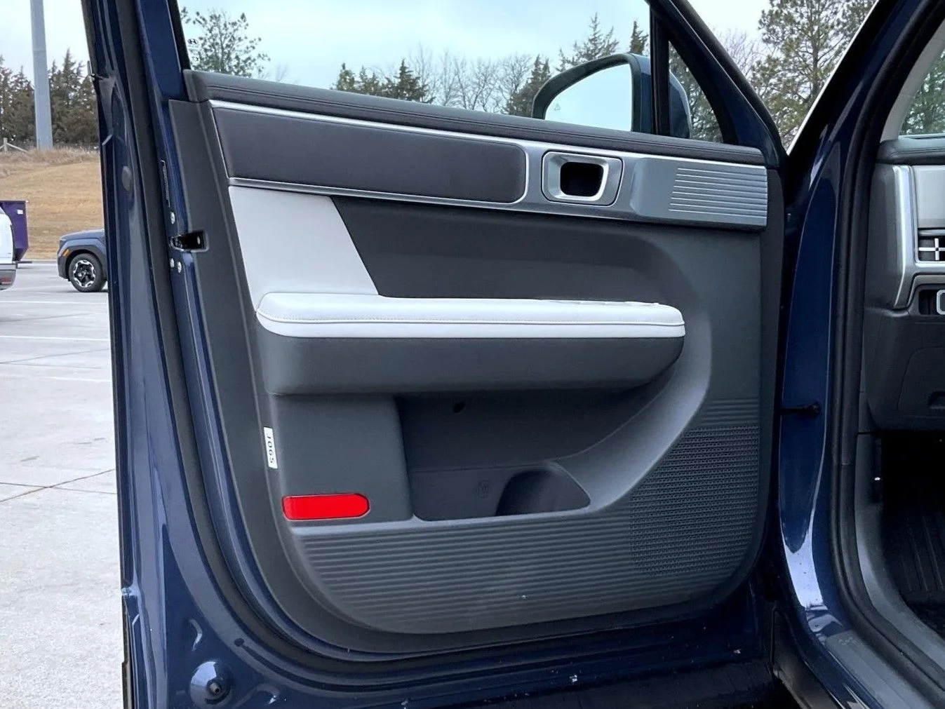 New 2026 Blue Hyundai SEL image 9
