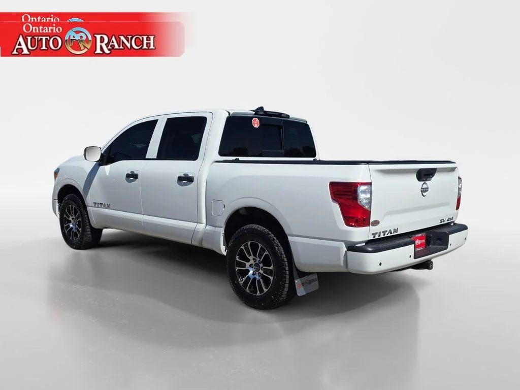 Used 2023 Glacier White Nissan SV image 3