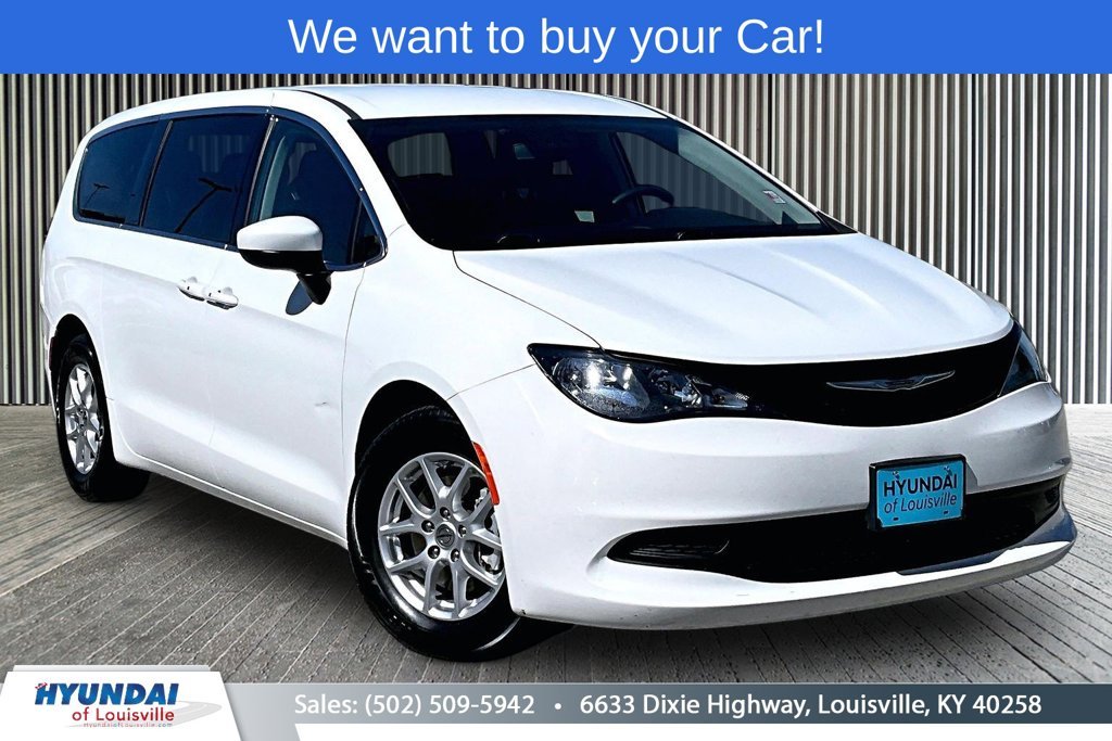 2023 Chrysler Voyager LX