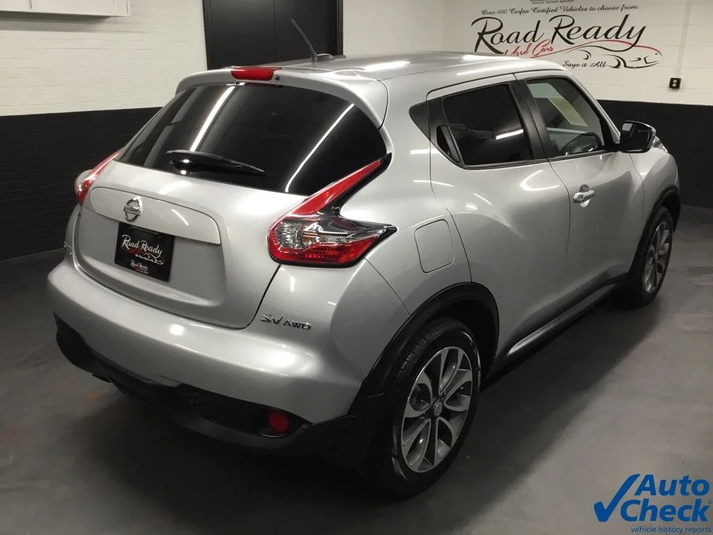 Used 2017 Silver Nissan SV image 11