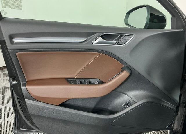 Used 2020 Mythos Black Metallic Audi 2.0T Premium image 10