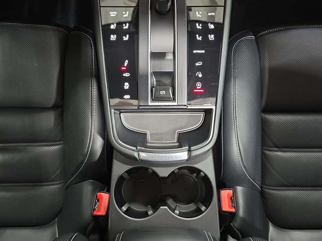 Certified Used 2023  Porsche GTS image 20