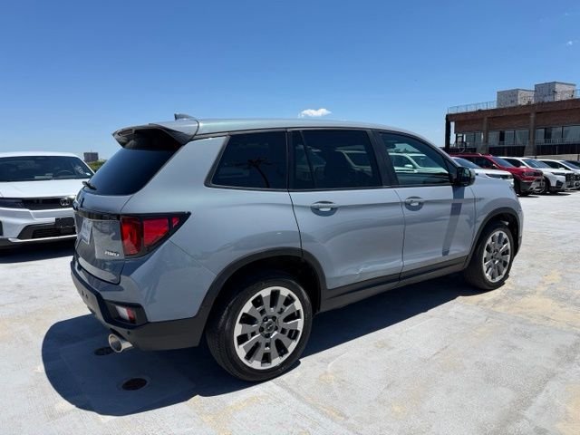 Used 2024 Gray Honda EX-L image 7