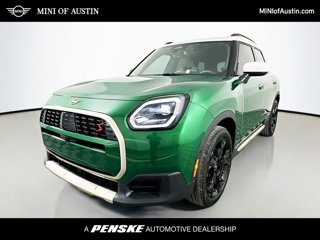 Used 2026 Green MINI Signature Plus image 1