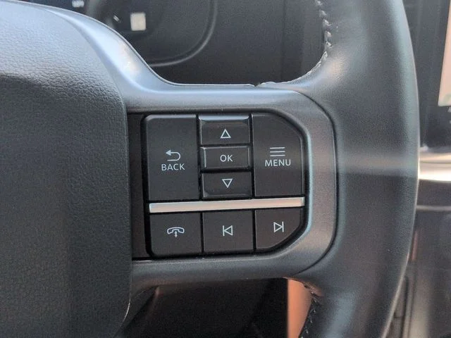 Used 2024 White Ford Lariat image 27