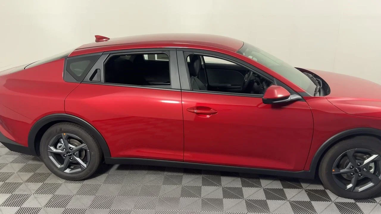 New 2026 Currant Red Kia LXS image 5