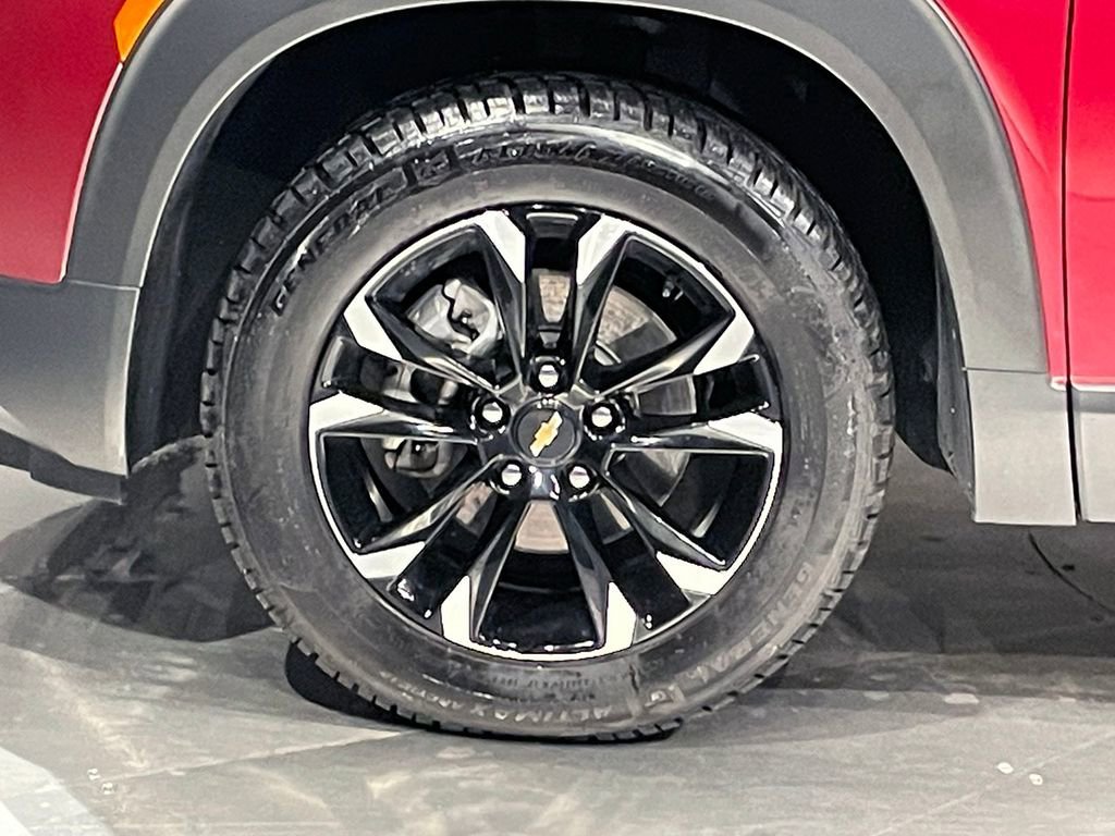 Used 2023 Crimson Metallic Chevrolet LT image 34