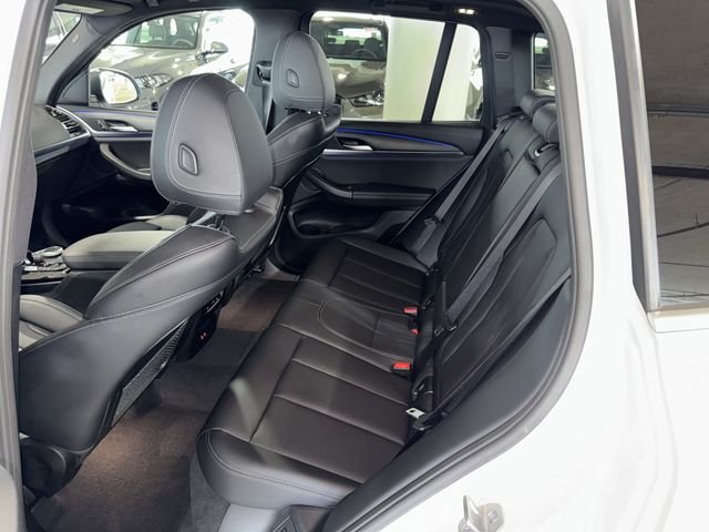 Used 2023 Alpine White BMW sDrive30i image 15