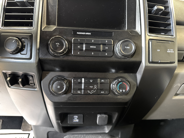 2021 Ford F-350 Super Duty XLT - Photo 7