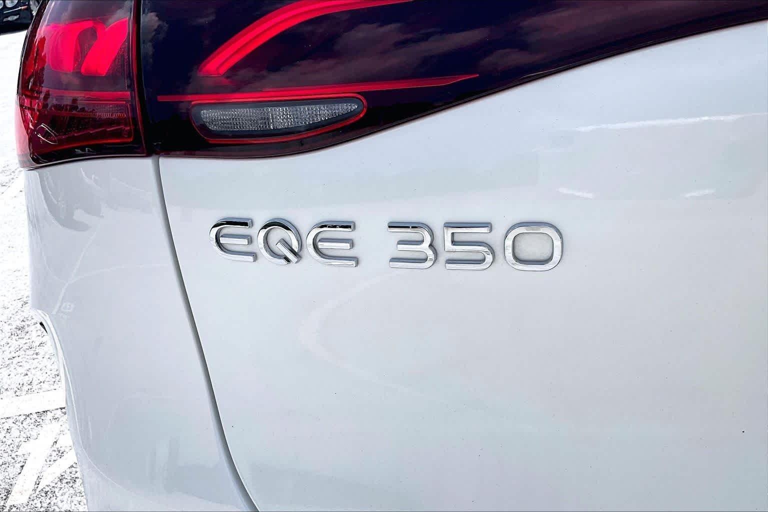 Used 2023 MANUFAKTUR Diamond White Metallic Mercedes-Benz EQE 350 image 30