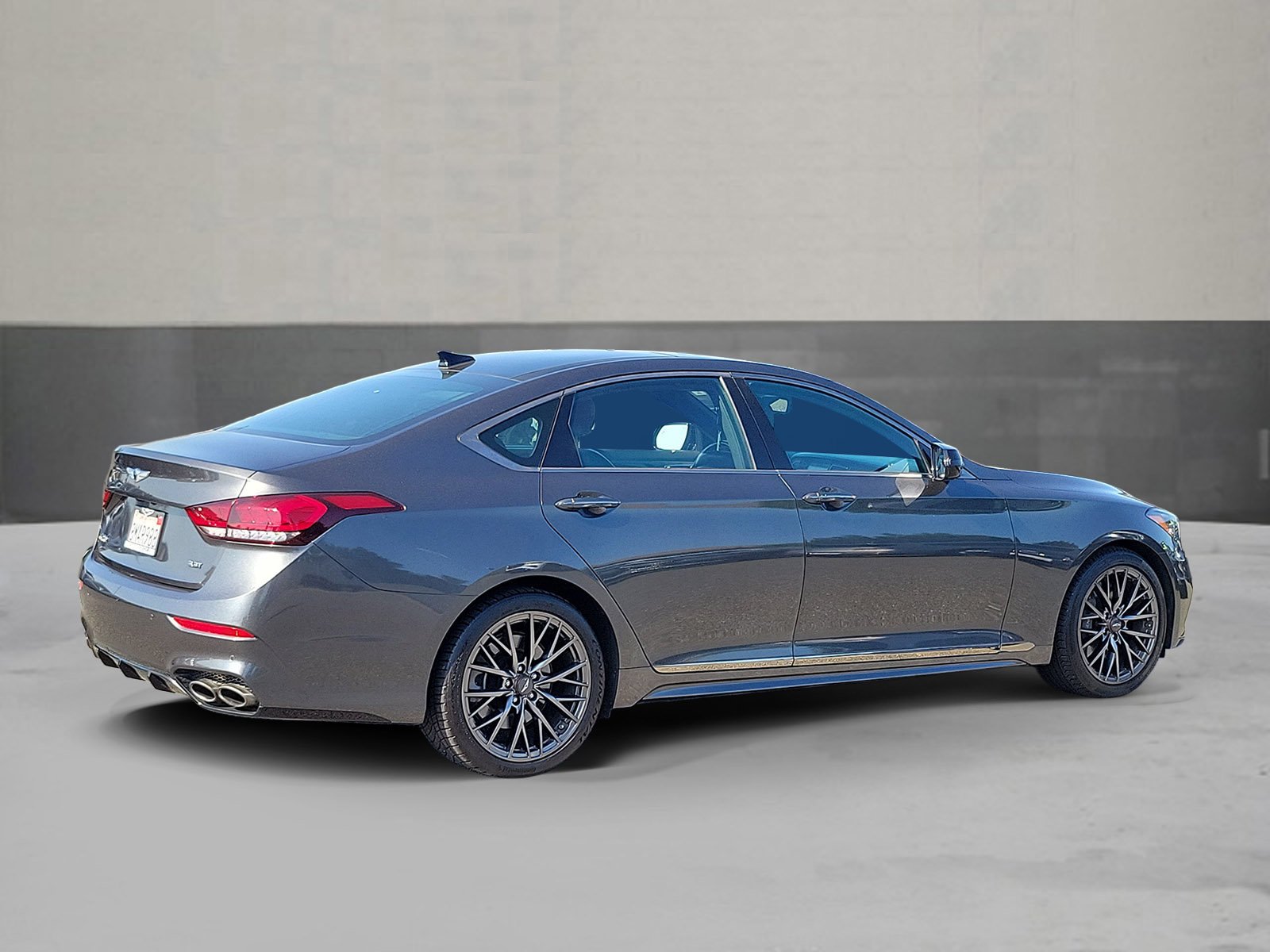 Used 2019 Himalayan Gray Genesis 3.3T Sport image 2