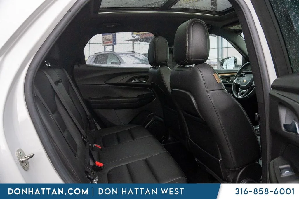 Used 2023 White Chevrolet ACTIV image 21