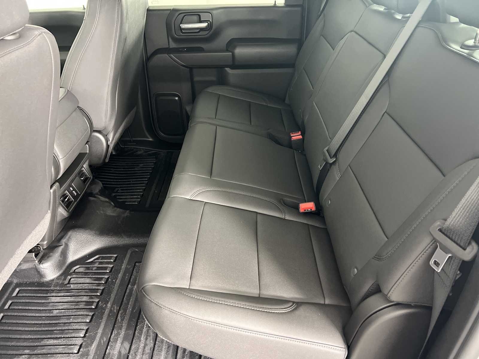 2026 GMC Sierra 2500HD Pro - Photo 17