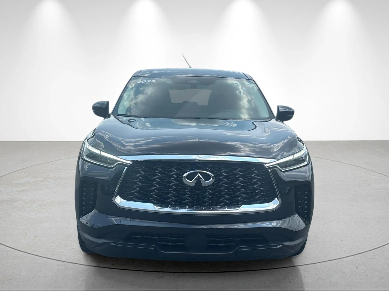 Used 2025 Mineral Black INFINITI PURE image 8