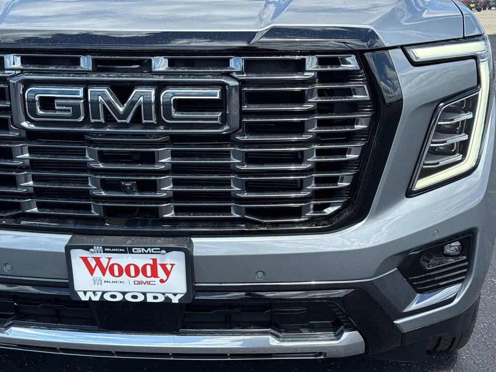 2026 GMC Yukon XL Denali Ultimate - Photo 12