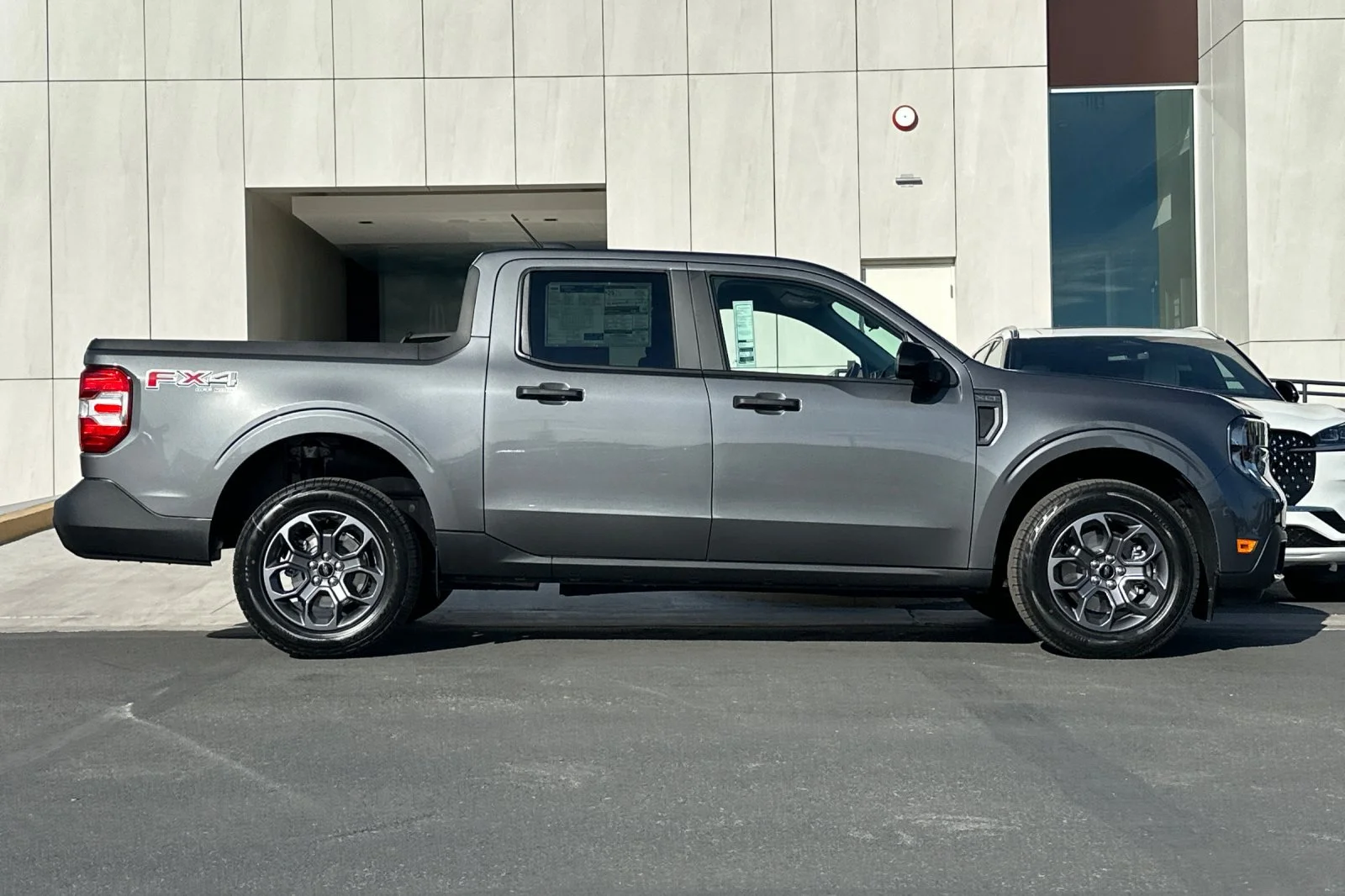 New 2026 Carbonized Gray Metallic Ford XLT image 2