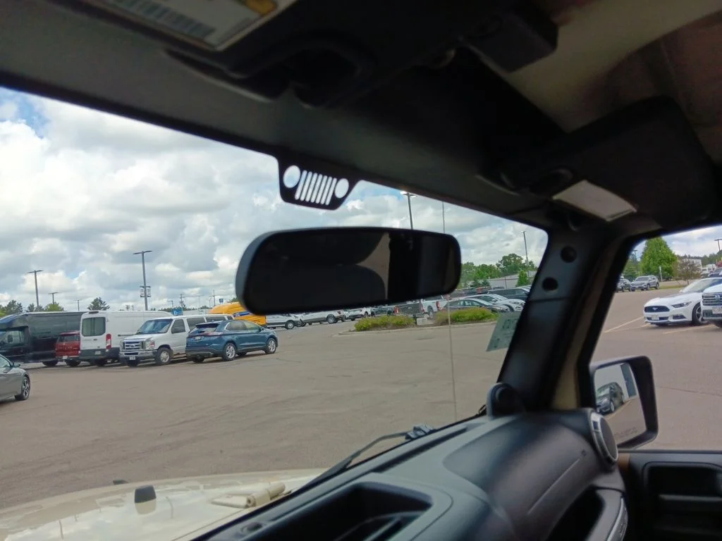 Used 2011 Sahara Tan Clearcoat Jeep Unlimited Rubicon image 36