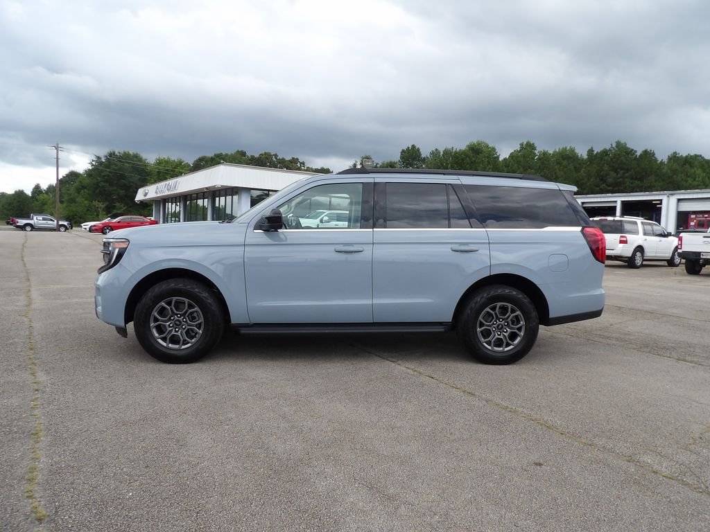 Used 2025 Gray Metallic Ford Active image 5