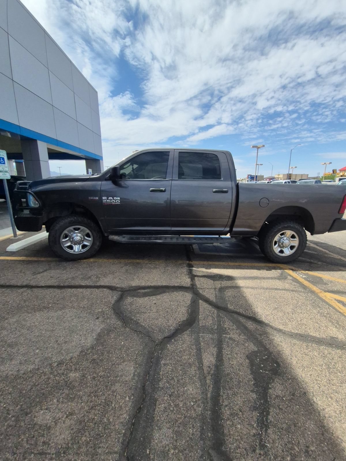 Used 2016 Gray Ram Tradesman image 1