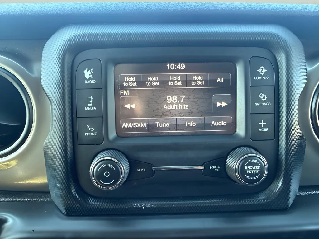 Used 2018 White Jeep Sport S image 16