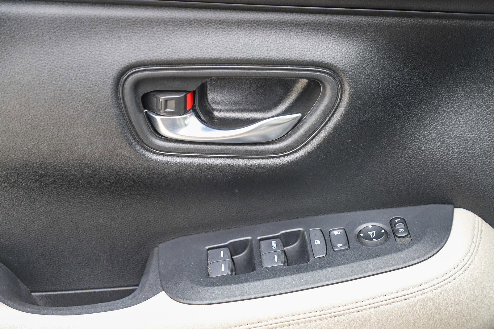 2024 Honda HR-V LX - Photo 20