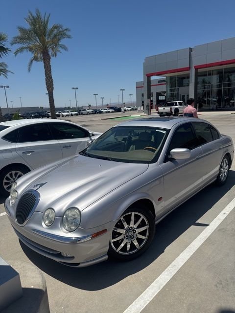 2001 Jaguar S-Type's photo
