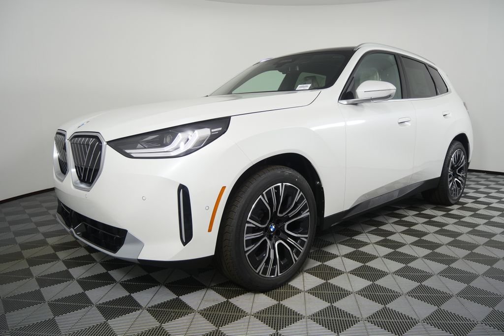 Used 2026 Mineral White Metallic BMW 30 xDrive image 7