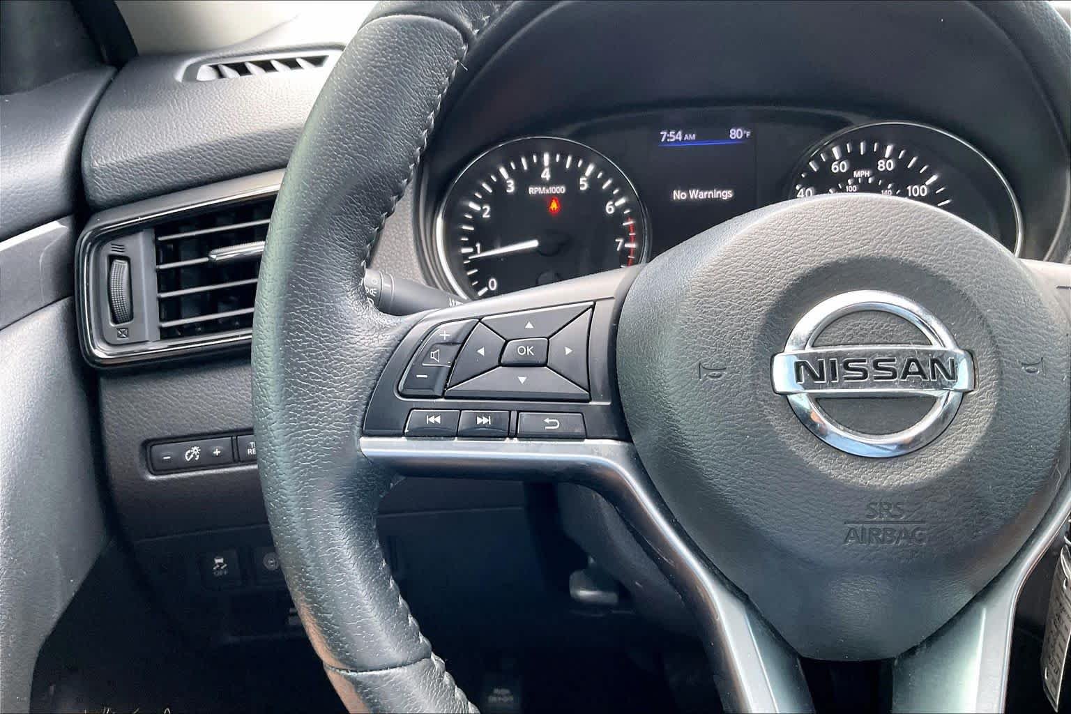Used 2019 Magnetic Black Pearl Nissan S image 22