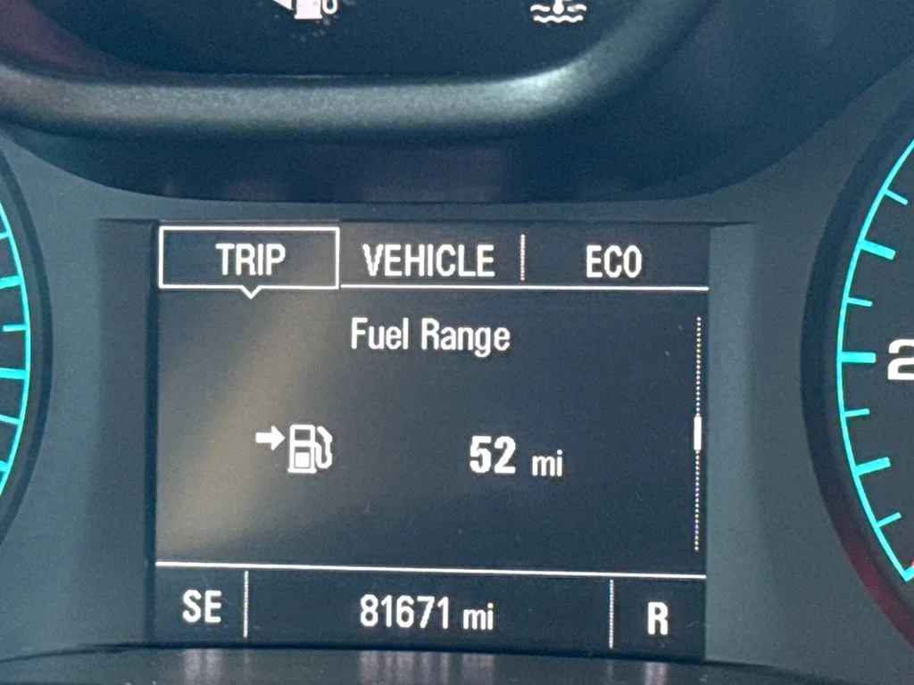 Used 2022 Blue Chevrolet LT image 31