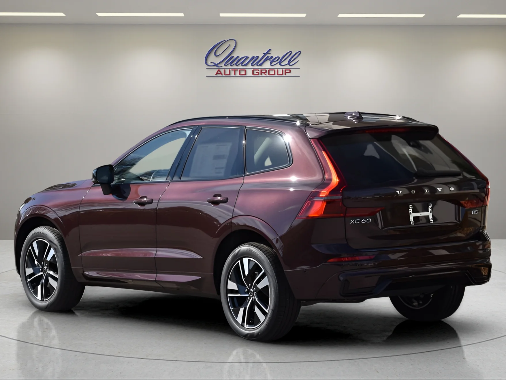 Used 2026 Mulberry Metallic Volvo Plus image 6