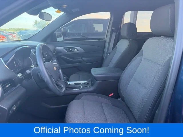 Used 2023 Blue Chevrolet LT image 3