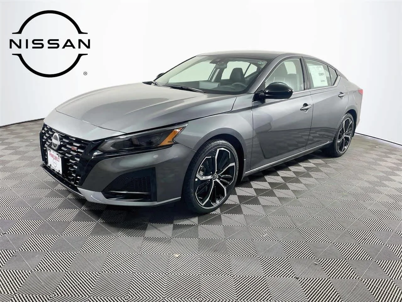 2026 Nissan Altima SR