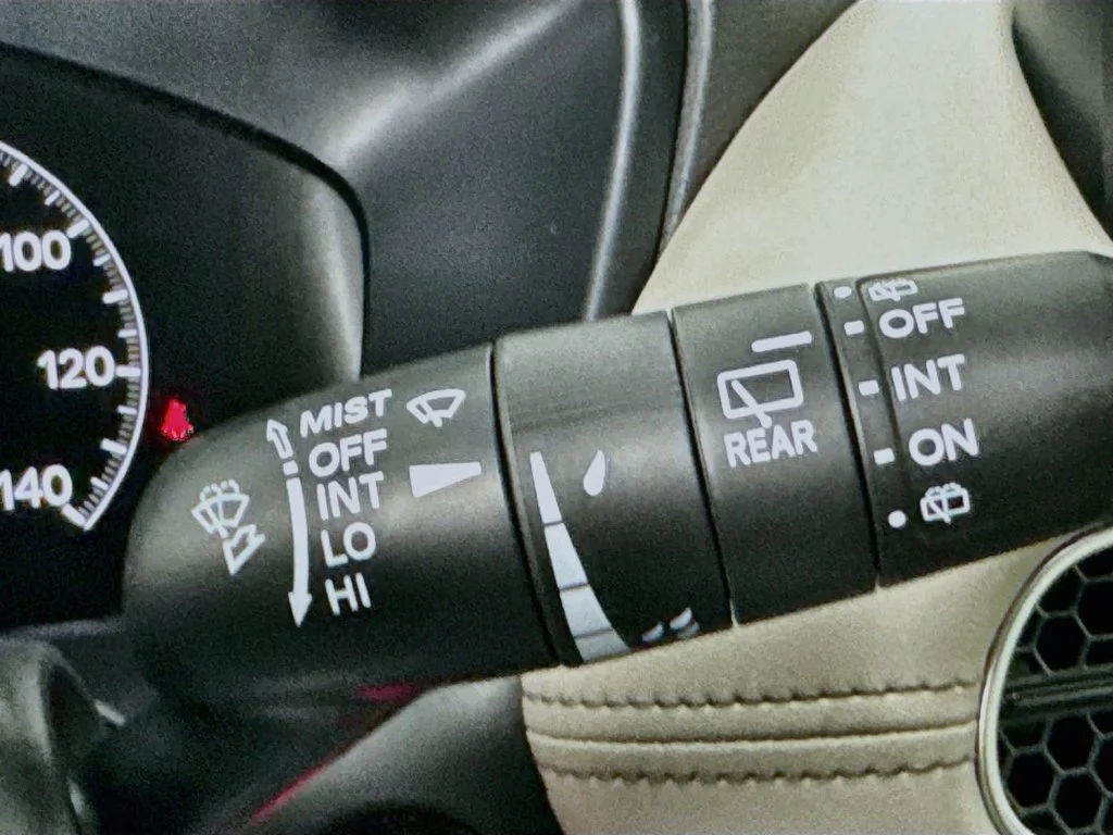 New 2027 Platinum White Pearl Honda EX-L image 18