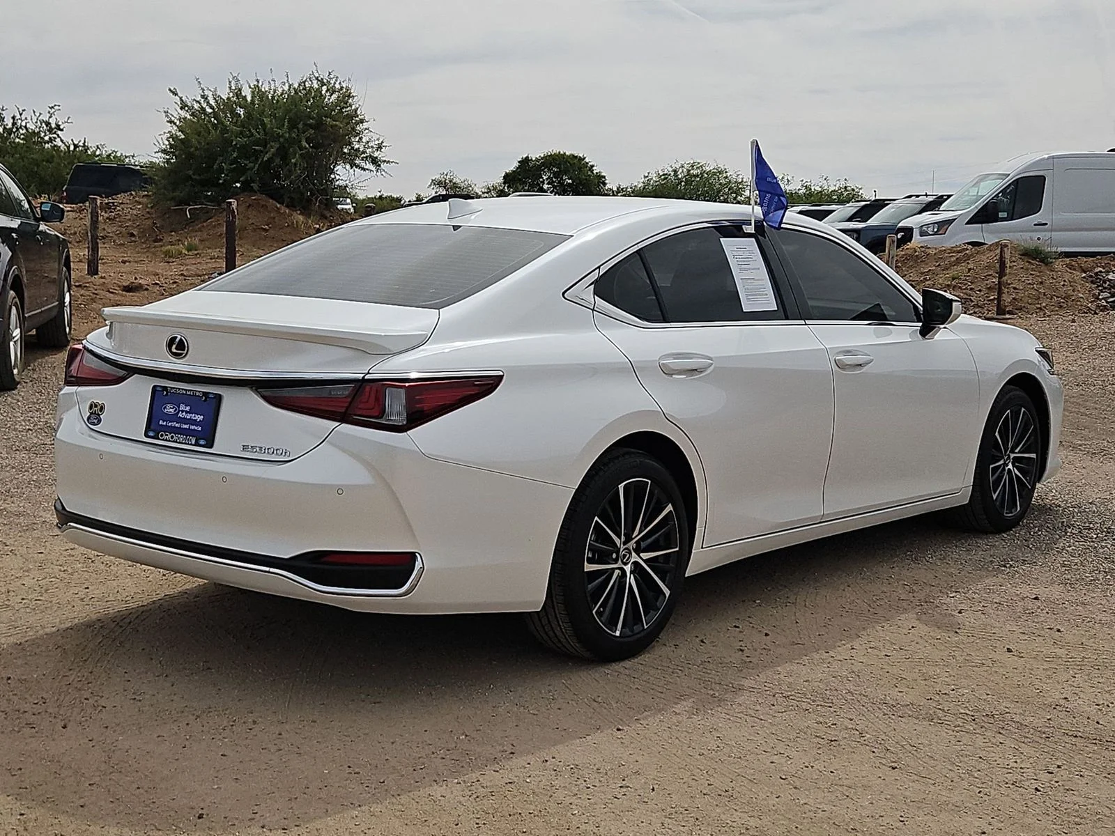 Certified Used 2025 White Pearl Lexus 300h image 5