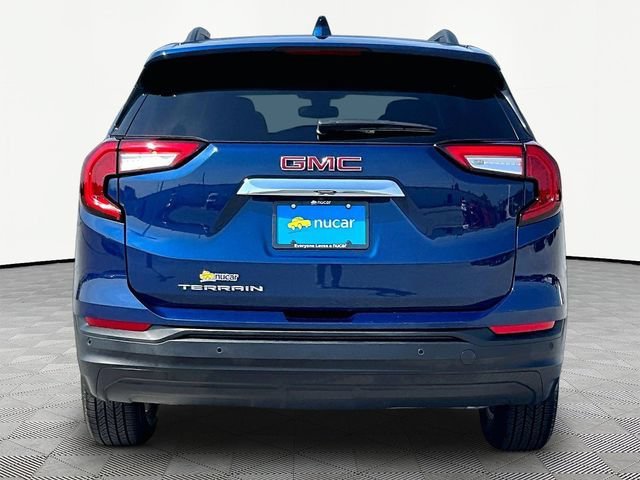 Used 2022 Marine Metallic GMC SLE image 5