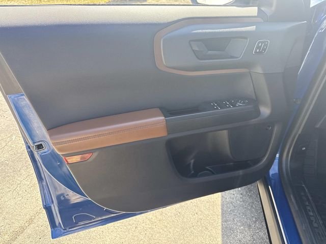 Used 2023 Blue Metallic Ford Badlands image 18