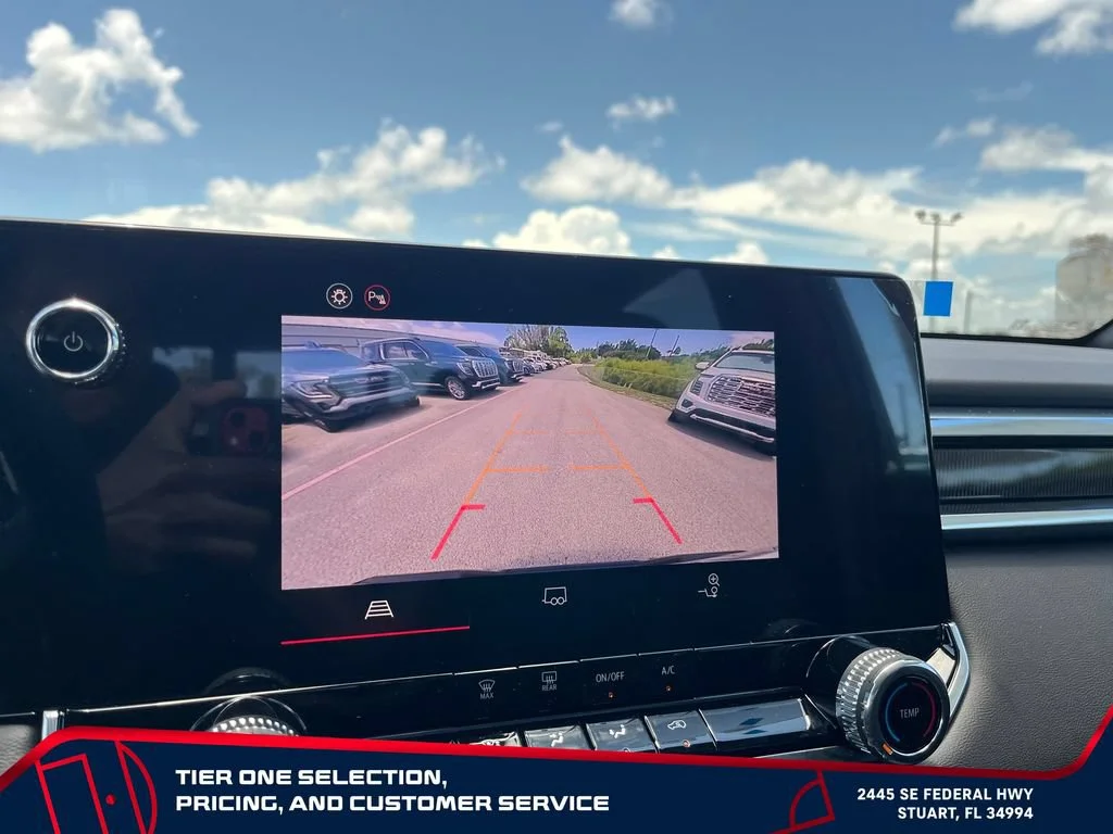 New 2026 Onyx Black GMC Elevation image 31