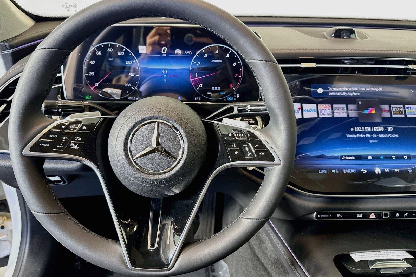 New 2026 Polar White Mercedes-Benz E 350 image 10