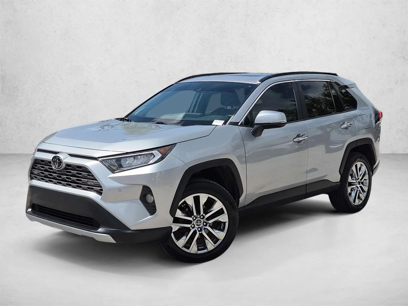 Used 2020 Silver Sky Metallic Toyota Limited image 1