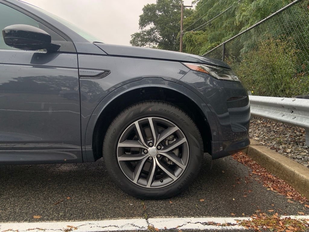 Certified Used 2025 Blue Land Rover S image 11