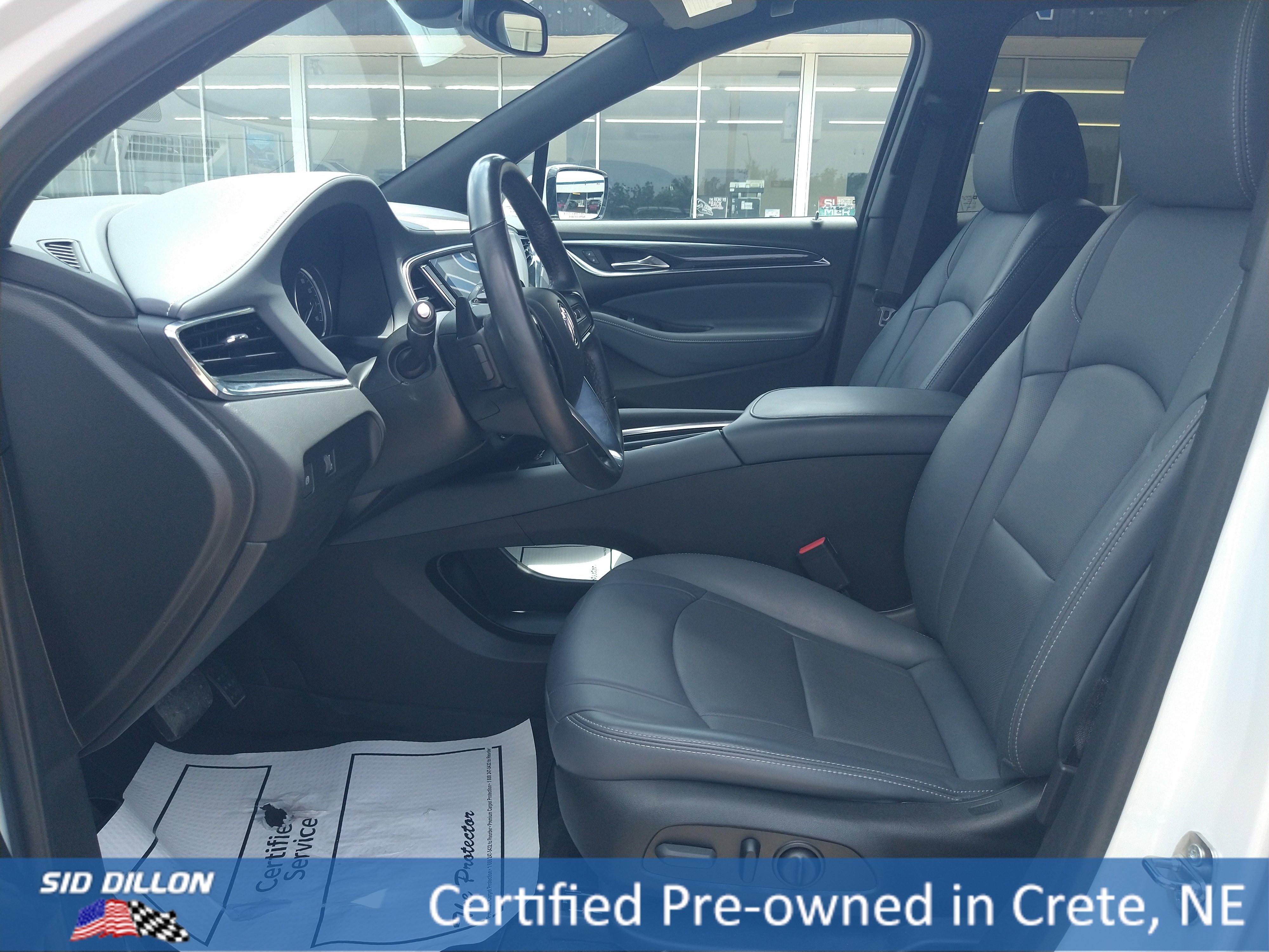 Used 2024 Summit White Buick Essence image 3
