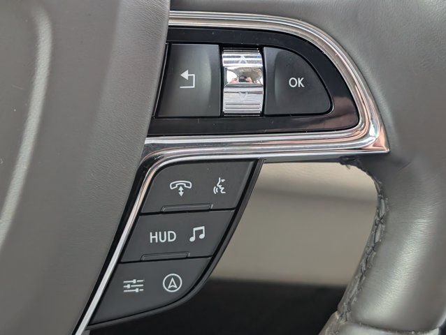 Used 2024 Blue Lincoln Reserve image 26