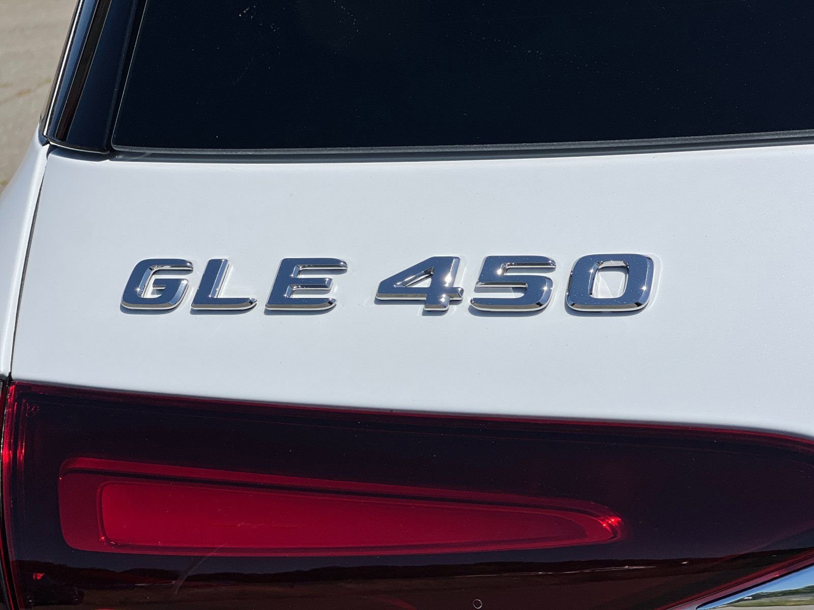 New 2026 MANUFAKTUR Moonlight White Magno Mercedes-Benz 450 image 12